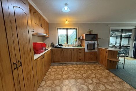 Photo of property in 8 Appleby Crescent, Burnside, Christchurch, 8053