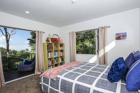 Photo of property in 199 Carter Road, Oratia, Auckland, 0604