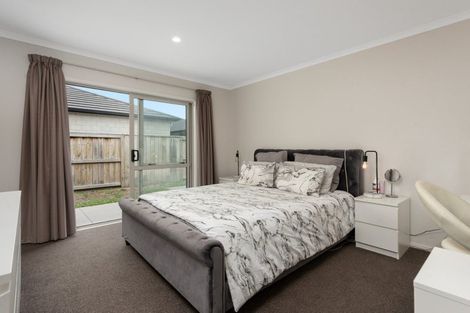 Photo of property in 6 Teachers Court, Papamoa Beach, Papamoa, 3118