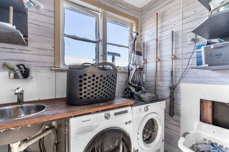 Photo of property in 51 Grange Street, Winton, 9720