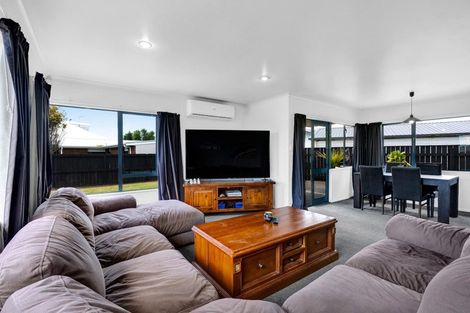 Photo of property in 3a Meade Place, Bell Block, New Plymouth, 4312
