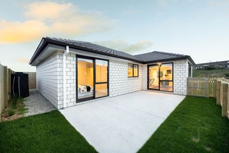 Photo of property in 48 Scenic Rise, Rototuna North, 3281