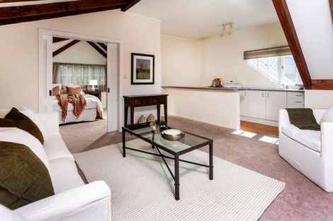 Photo of property in 2 Minnehaha Avenue, Takapuna, Auckland, 0622