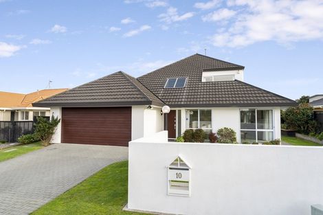 Photo of property in 10 Beach Haven Place, Paraparaumu Beach, Paraparaumu, 5032