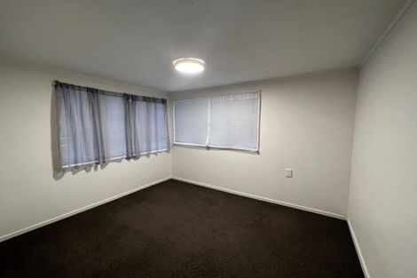 Photo of property in 8 Lewis Street, Blockhouse Bay, Auckland, 0600