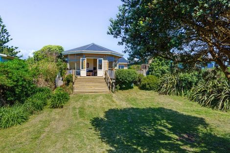 Photo of property in 57 Rodney Avenue, Te Horo Beach, Otaki, 5581