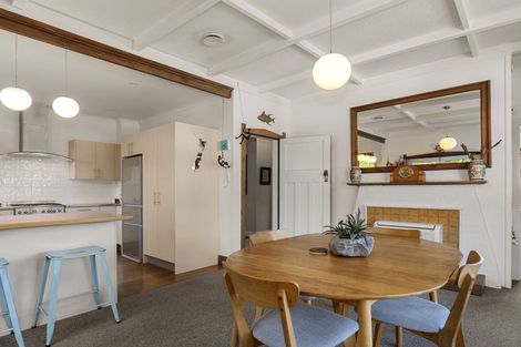 Photo of property in 48 Wellington Street, Nelson South, Nelson, 7010