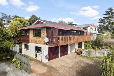 Photo of property in 1/3a Charles Dickens Drive, Mellons Bay, Auckland, 2014