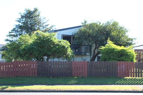 Photo of property in 54 Wickman Way, Mangere East, Auckland, 2024