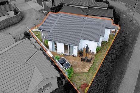 Photo of property in 5 Sauterne Road, Kumeu, 0810