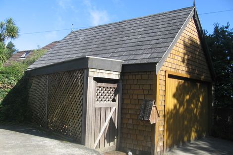 Photo of property in 22 Kotari Road, Days Bay, Lower Hutt, 5013