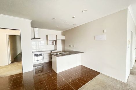 Photo of property in 22a/132 Stancombe Road, Flat Bush, Auckland, 2016