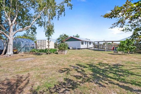 Photo of property in 34 Kowhai Street, Tokomaru, Palmerston North, 4474