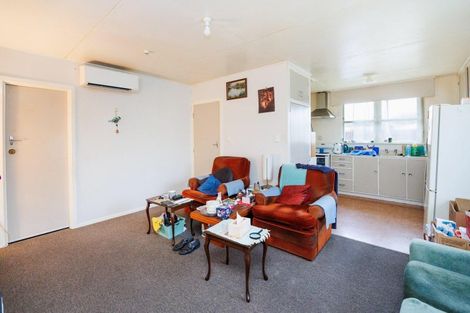 Photo of property in 4 Alice Place, Levin, 5510