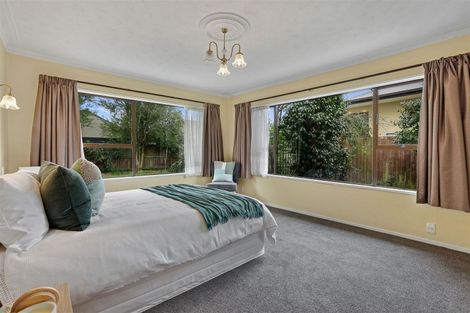 Photo of property in 83 Waratah Street, Avondale, Christchurch, 8061