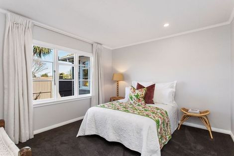 Photo of property in 34 Glenfield Crescent, Mairehau, Christchurch, 8052