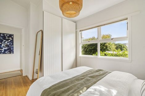 Photo of property in 1/14 Montgomery Avenue, Belmont, Auckland, 0622