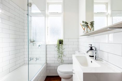 Photo of property in 44 Faraday Street, Hospital Hill, Napier, 4110