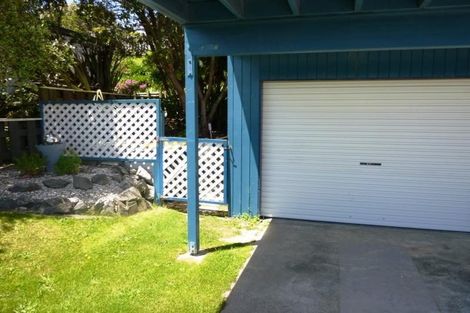 Photo of property in 8 Ettrick Grove, Papakowhai, Porirua, 5024