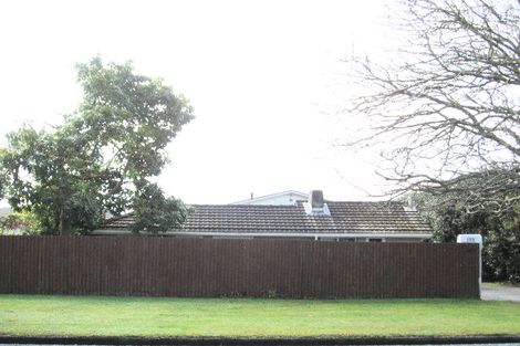 Photo of property in 103 Koutu Road, Kawaha Point, Rotorua, 3010