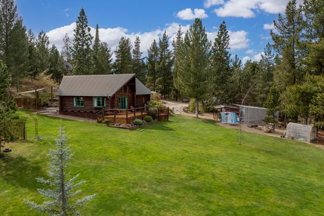 Photo of property in 160 Letts Gully Road, Letts Gully, Alexandra, 9393