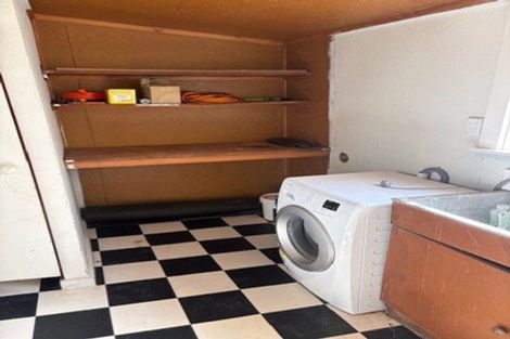 Photo of property in 211 Grant Road, Thorndon, Wellington, 6011