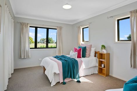 Photo of property in 25 Benn Road, Cambridge, 3495