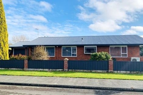 Photo of property in 53 Arthur Street, Winton, 9720