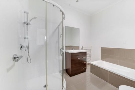 Photo of property in 5 Hakawai Avenue, Takanini, 2112