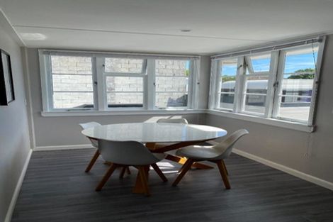 Photo of property in 918 Heretaunga Street East, Parkvale, Hastings, 4122