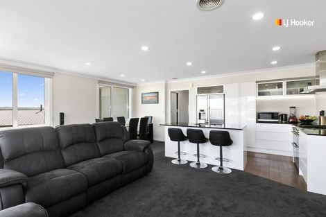 Photo of property in 132 Larnach Road, Waverley, Dunedin, 9013