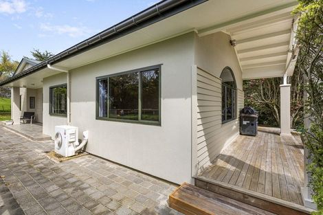 Photo of property in 300 Awai Road, Tarurutangi, New Plymouth, 4372