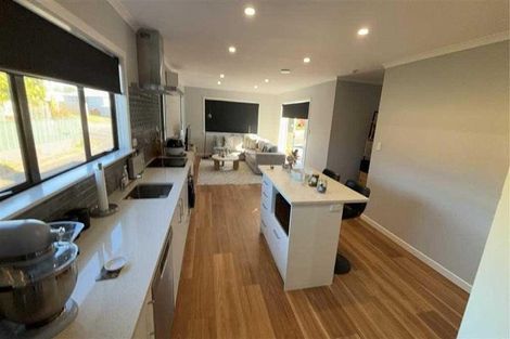 Photo of property in 15 Barry Street, Ferndale, New Plymouth, 4310