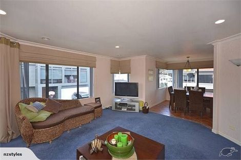 Photo of property in 71a Oceanview Road, Mount Maunganui, 3116