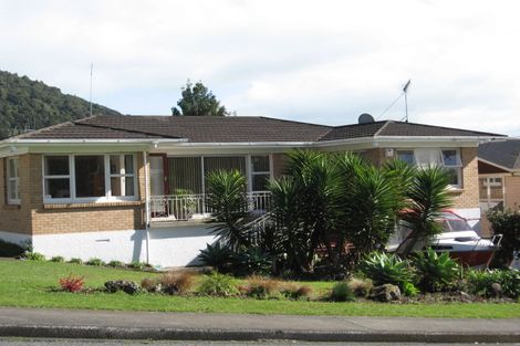 Photo of property in 13 Tuhangi Street, Te Kamo, Whangarei, 0112