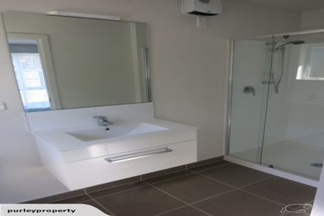 Photo of property in 28 Lincoln Road, Hillmorton, Christchurch, 8024