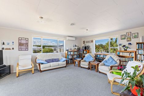Photo of property in 291 Manutahi Road, Lepperton, New Plymouth, 4372