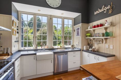 Photo of property in 16 Rata Road, Raumati Beach, Paraparaumu, 5032