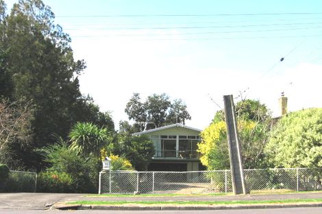 Photo of property in 31 Mason Street, New Lynn, Auckland, 0600