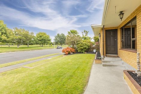 Photo of property in 96 Freyberg Avenue, Tamatea, Napier, 4112