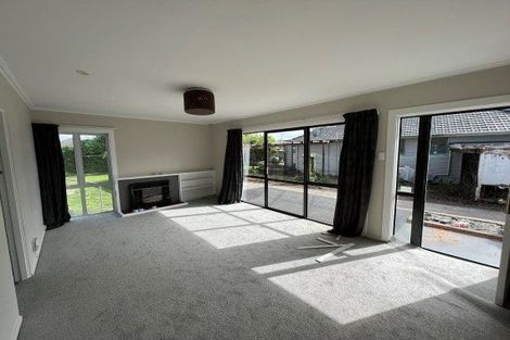 Photo of property in 5 Wayside Avenue, Burnside, Christchurch, 8053
