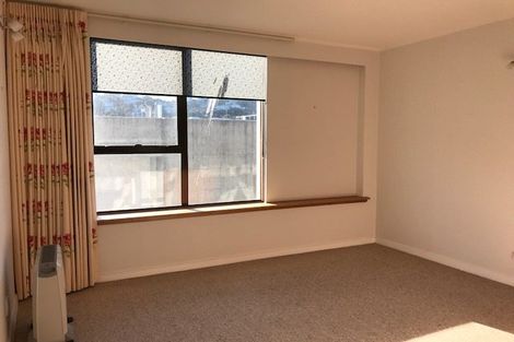 Photo of property in Hobson Court Flats, 72/70 Hobson Street, Thorndon, Wellington, 6011