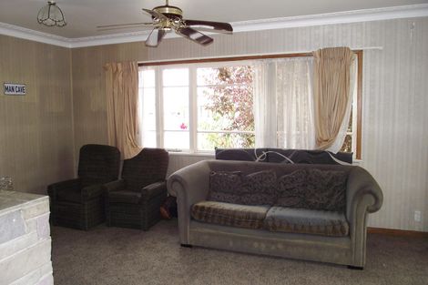 Photo of property in 130 Studholme Street, Morrinsville, 3300