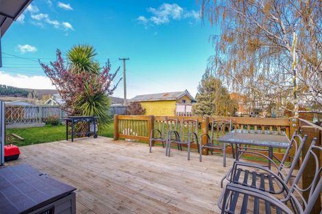 Photo of property in 27 Newcastle Street, Clyde, 9330