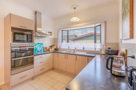 Photo of property in 34 White Street, Taradale, Napier, 4112