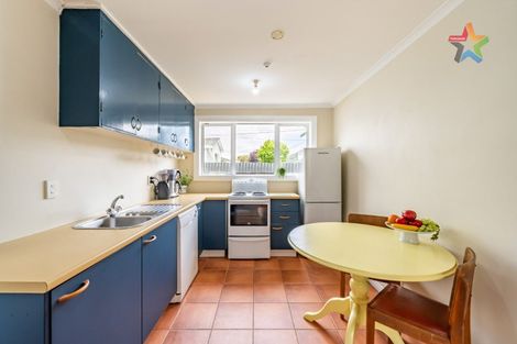 Photo of property in 8 Golf Road, Manor Park, Lower Hutt, 5019