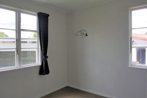Photo of property in 34 Clyde Crescent, Roslyn, Palmerston North, 4414