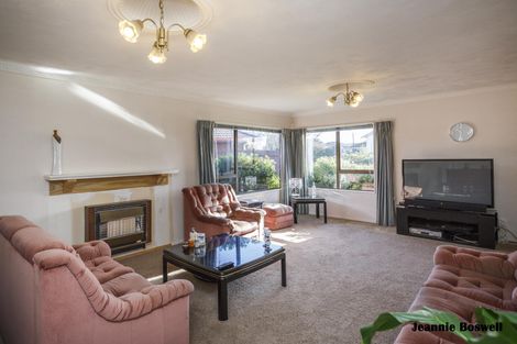 Photo of property in 37 Chippendale Crescent, Highbury, Palmerston North, 4412
