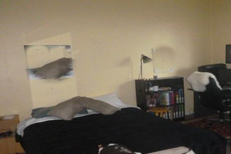 Photo of property in 74 Fairlie Terrace, Kelburn, Wellington, 6021