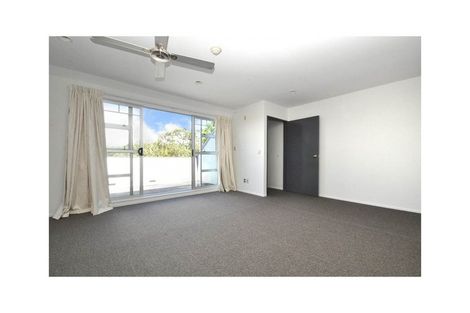 Photo of property in 7/2 Atarangi Road, Greenlane, Auckland, 1051